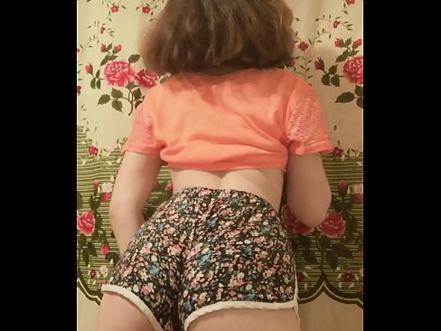 ❤️ Garota jovem e sexy tirando seus shorts da câmera ️ Porno vídeo em pt-br.ru-pp.ru ﹏